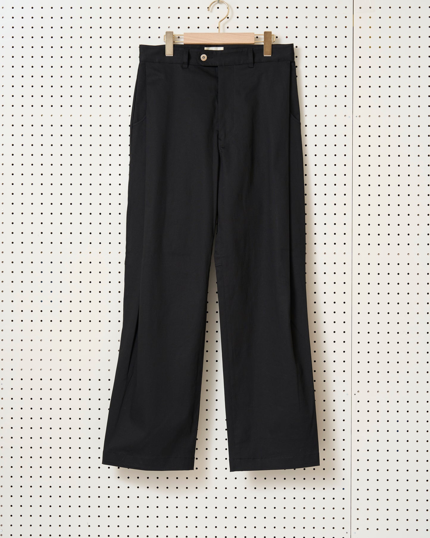 Call - CL_SS24_PT_01 / 1TAC PLEATS TROUSERS - BLACK