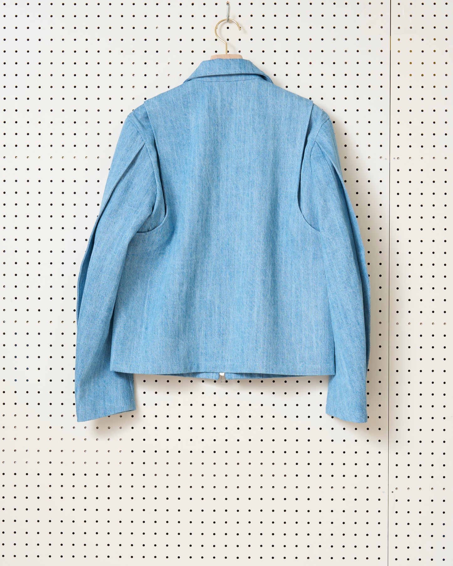 Call - CL_SS24_BL_01 / PLEATS SLEEVE BLOUSON - FADED BLUE