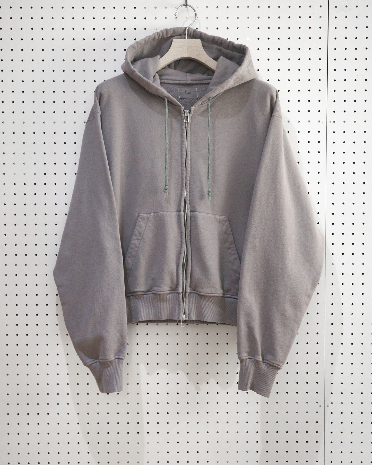 Call - CL008CS02 / SHOW WINDOW HOODIE - GRAY